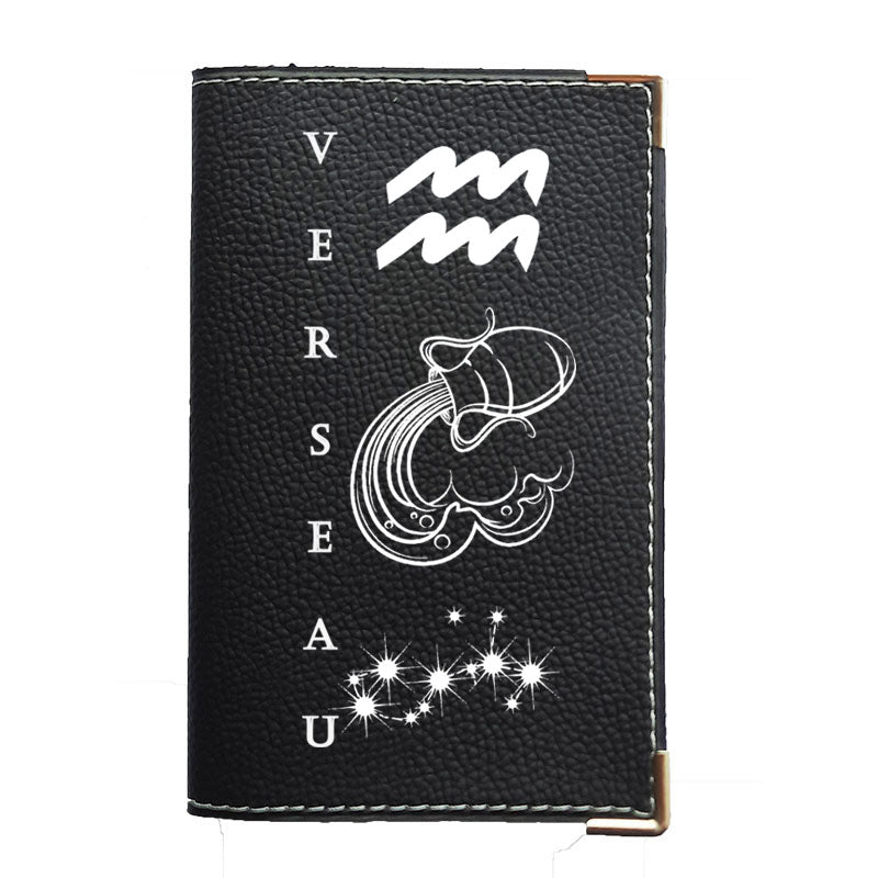 Porte carte grise en cuir noir personnalisé avec votre Signe Astrologique