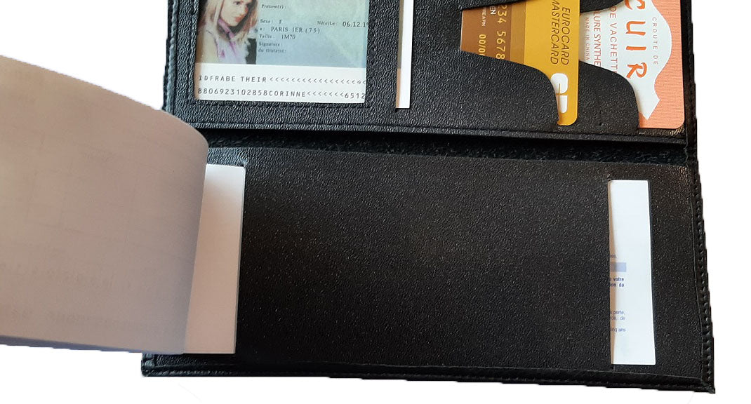 Porte Chéquier long en cuir noir personnalisé avec personnalisé Mamie Elue par son petit fils