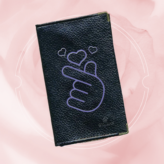 Porte Carte Grise en Cuir noir pour femme motif Coeur Coréen