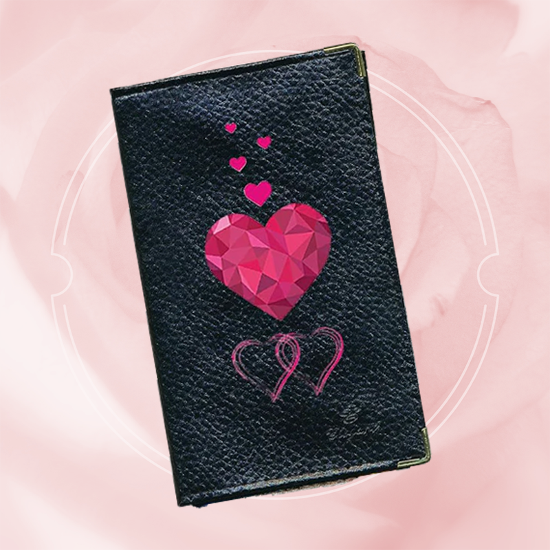 Porte Carte Grise en Cuir noir pour femme motif Amour coeur rose